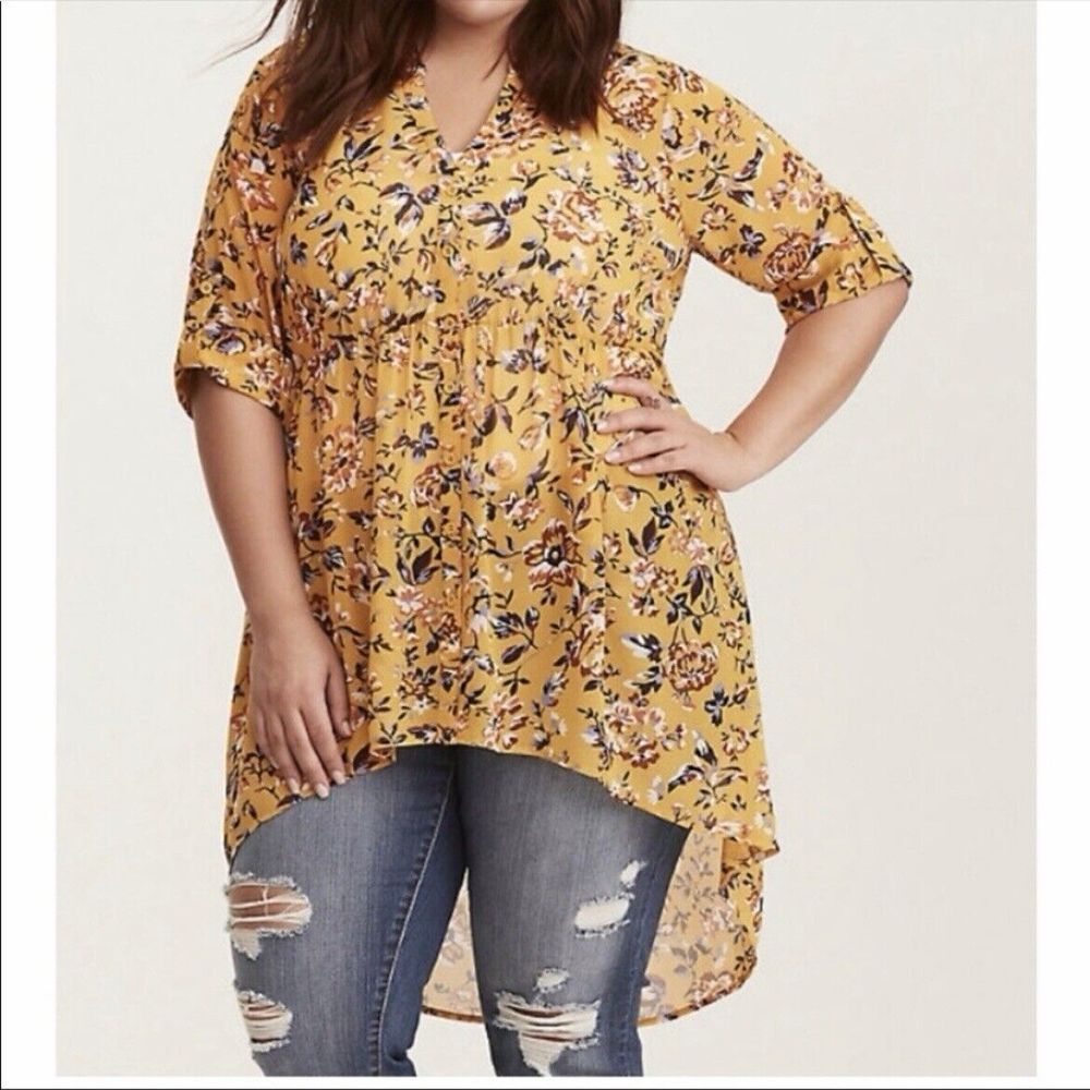 Torrid Lexie Mustard Yellow Floral Hi-Lo 3/4 Tab Sleeves Chiffon Top Size 2X